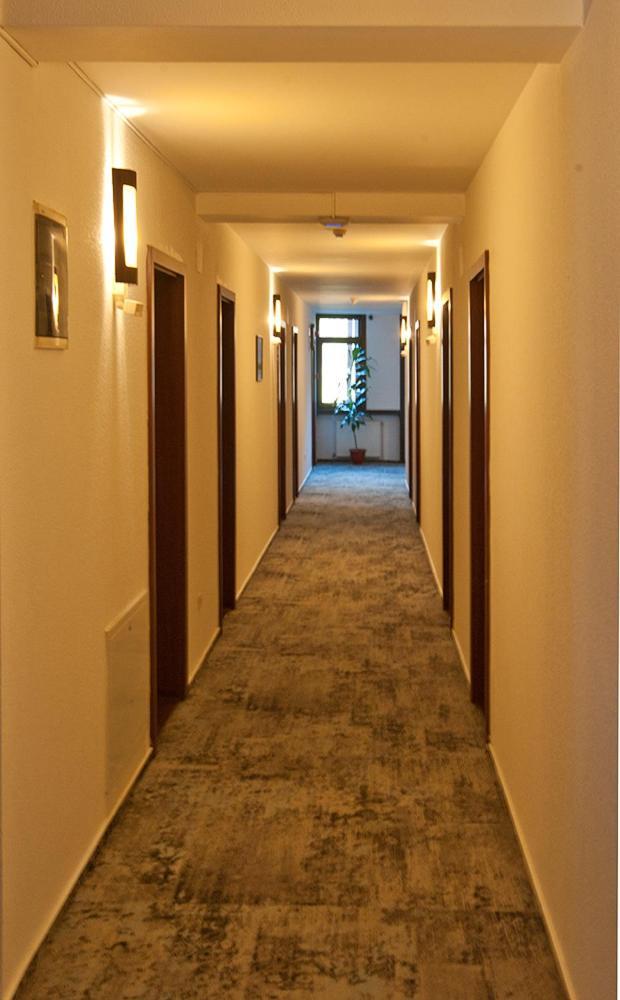 Hotel Regina シナヤ エクステリア 写真
